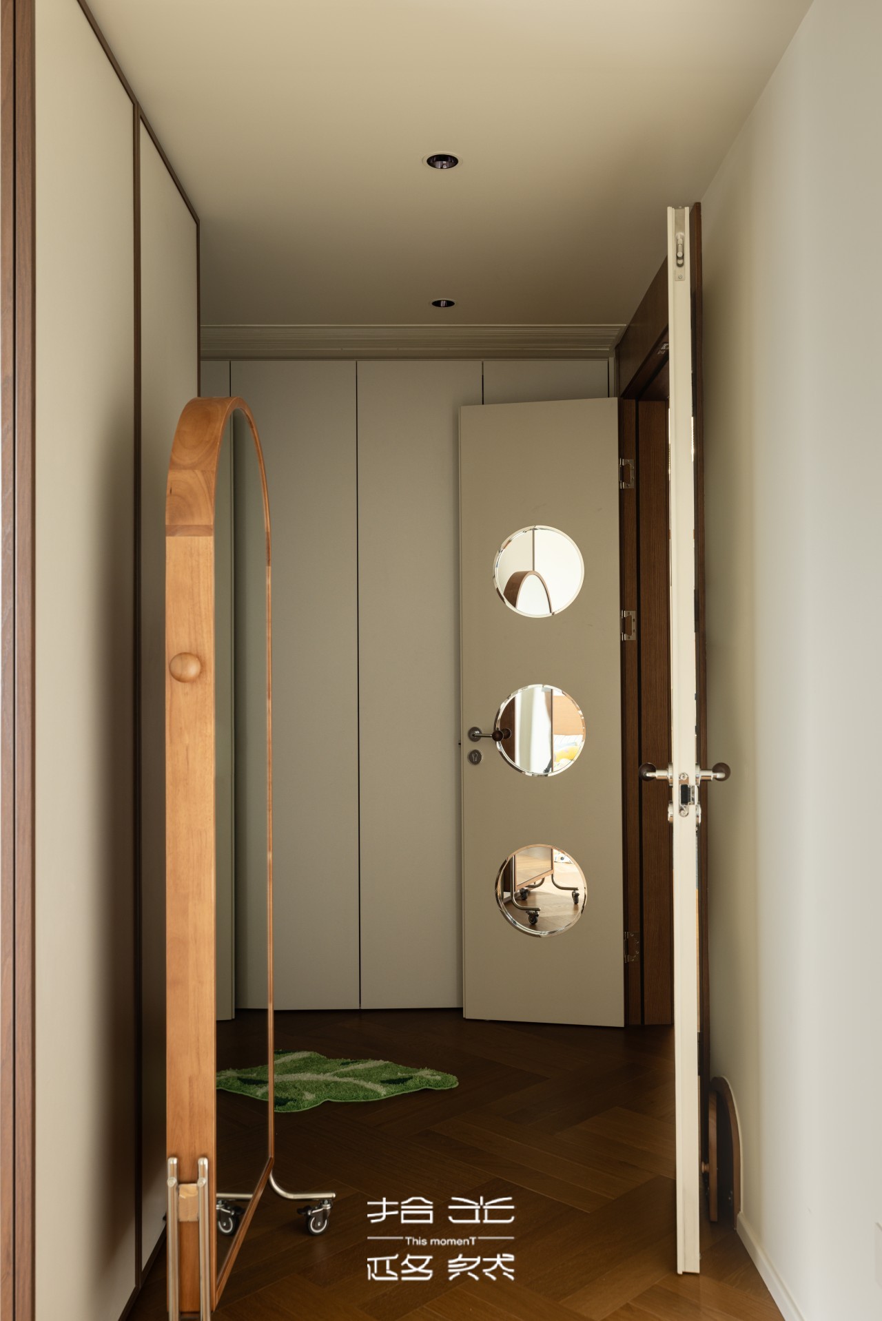 eb3bbd978b84e3b5521831a1c434627b.jpg eb3bbd978b84e3b5521831a1c434627b.jpg